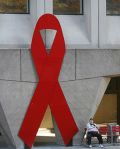 300px-Red_Ribbon_on_the_HUD_headquarters