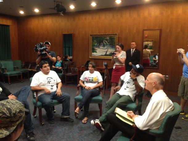 @fineout Gary Fineout In his meeting @FLGovScott is hearing about racial profiling from @Dreamdefenders 